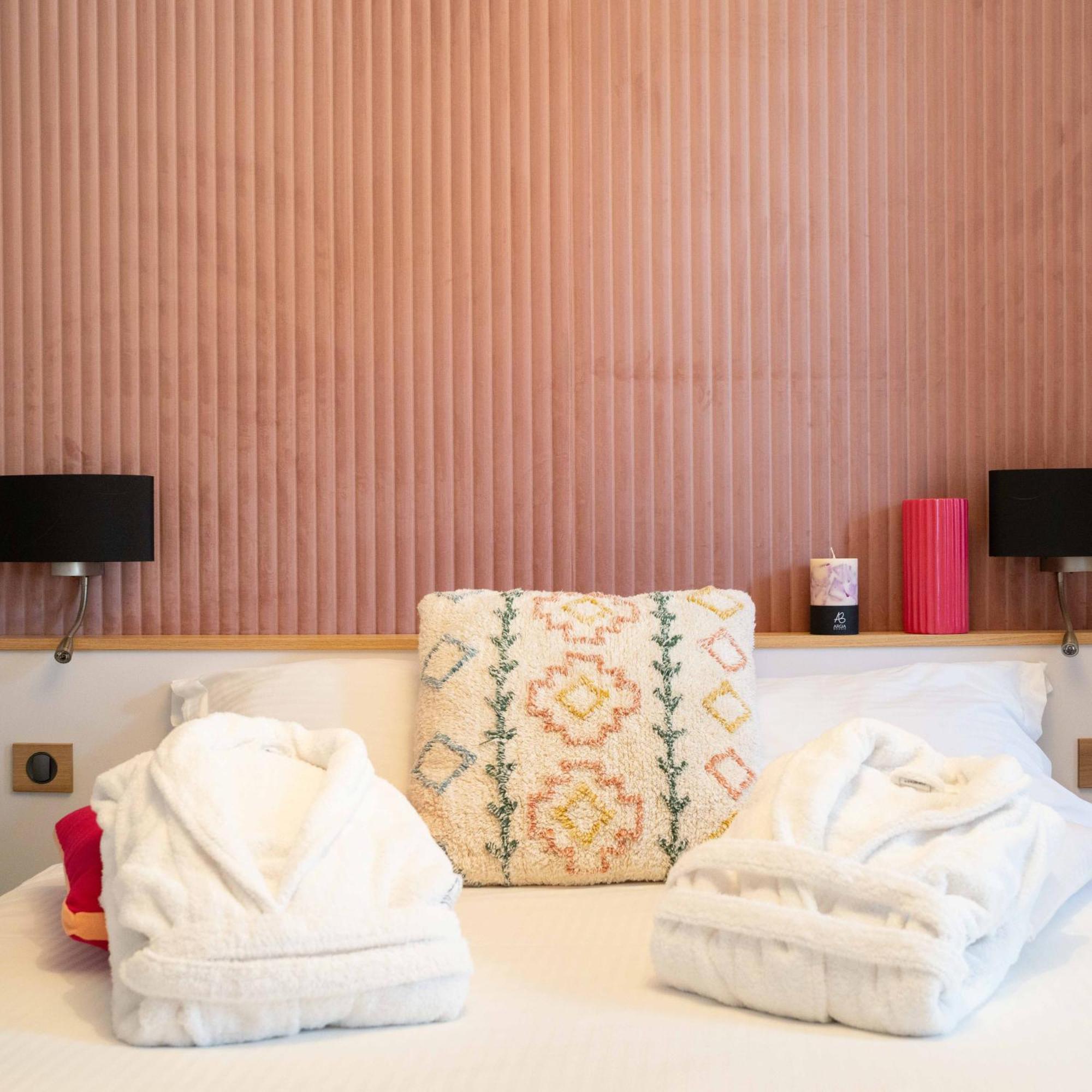 Hotel Argia Hasparren Eksteriør bilde
